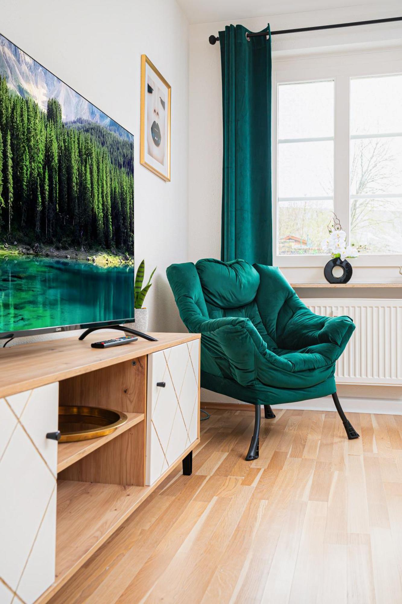 Smart Home - Wuppertal - Perfect For 6 Guests - Central - Netflix - Schwebebahn - Free Parking Zone Exterior foto